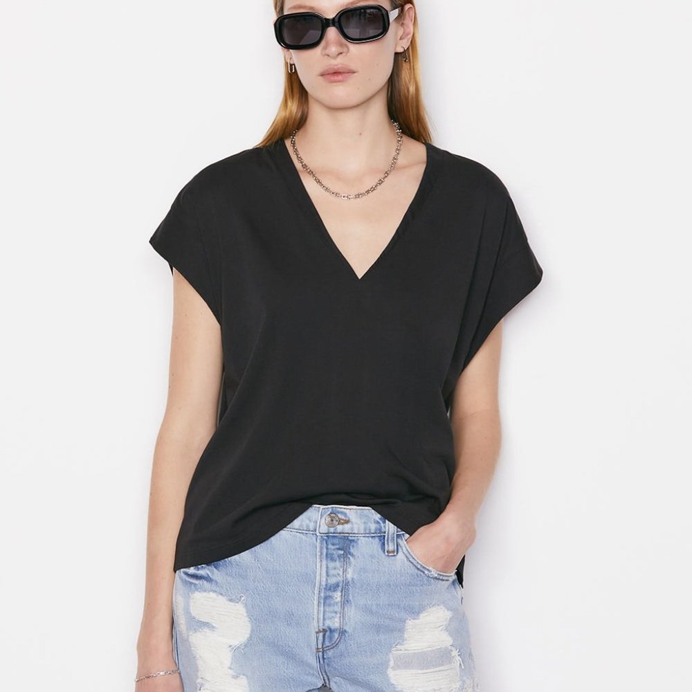 Frame Le Mid Rise V Neck Tee Noir